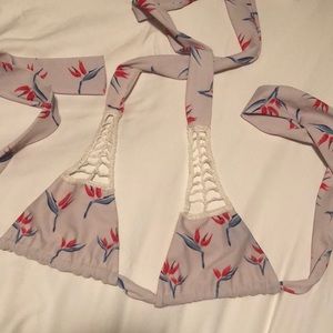 Excellent condition Acacia top